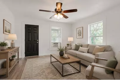 413 Manson Street, Wolfe City, TX 75496 - Photo 6