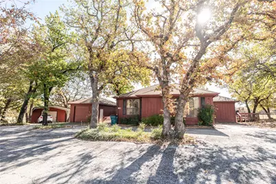 121 Fairway Drive, Nocona, TX 76255 - Photo 2