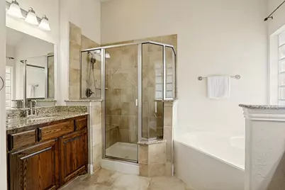 5529 Dearborn Lane, Garland, TX 75040 - Photo 14