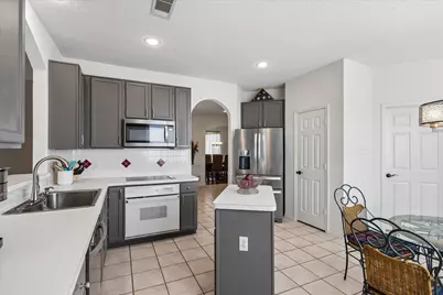 2321 Gatwick Court, Flower Mound, TX 75028 - Photo 16
