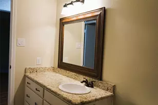 2504 Avonhill Dr, Arlington, TX 76015 - Photo 22