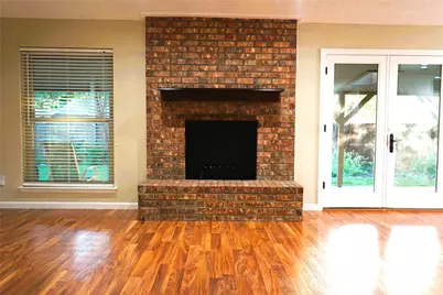 2504 Avonhill Drive, Arlington, TX 76015 - Photo 10