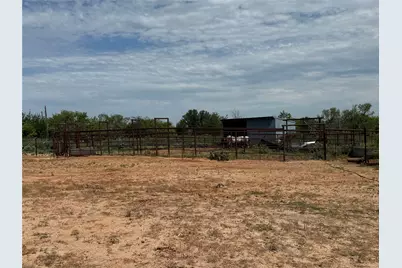 1017 County Road 3555, Paradise, TX 76073 - Photo 34