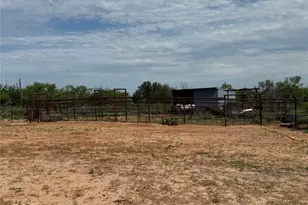 1017 Co Rd 3555, Paradise, TX 76073 - Photo 34