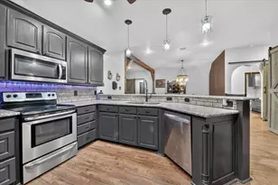 1017 Co Rd 3555, Paradise, TX 76073 - Photo 6