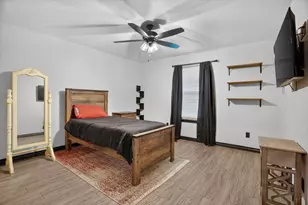 1017 Co Rd 3555, Paradise, TX 76073 - Photo 18