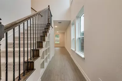 714 Creekwater Lane, Garland, TX 75043 - Photo 6