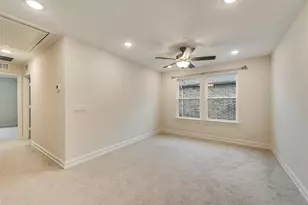 714 Creekwater Ln, Garland, TX 75043 - Photo 14