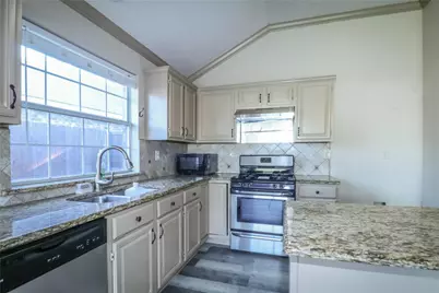 2108 Riverplace Drive, Flower Mound, TX 75028 - Photo 10