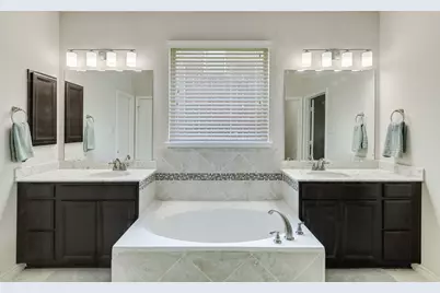 1017 Rose Garden Drive, Little Elm, TX 75068 - Photo 20