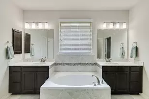 1017 Rose Garden Dr, Little Elm, TX 75068 - Photo 20