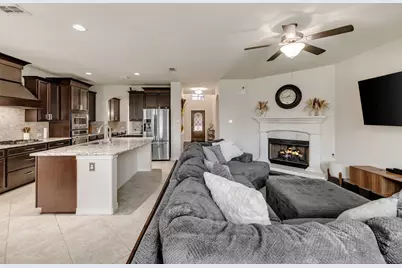 1017 Rose Garden Drive, Little Elm, TX 75068 - Photo 10