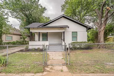 1416 E Myrtle Street, Fort Worth, TX 76104 - Photo 1