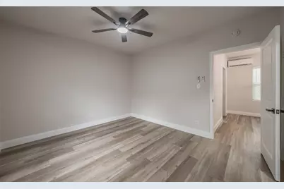 1416 E Myrtle Street, Fort Worth, TX 76104 - Photo 30