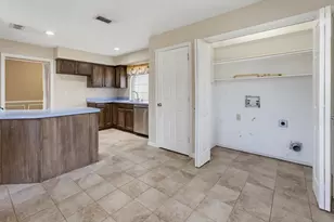 7512 Lake Arrowhead Dr, Fort Worth, TX 76137 - Photo 10