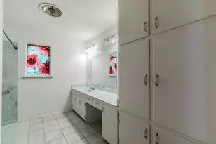519 First St, Hewitt, TX 76643 - Photo 18