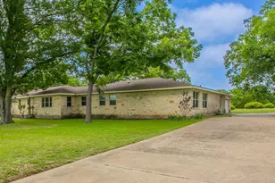 519 First St, Hewitt, TX 76643 - Photo 30