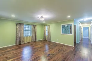 519 First St, Hewitt, TX 76643 - Photo 2