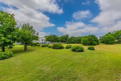 519 1st Street, Hewitt, TX 76643 - Photo 34