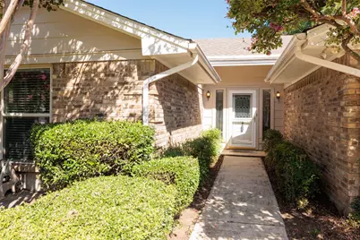 5 Llano Drive, Trophy Club, TX 76262 - Photo 2