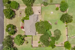 1304 Greenview Dr, Aledo, TX 76008 - Photo 4