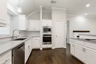 2624 Red Bluff Ct, Plano, TX 75093 - Photo 12