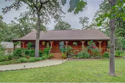 105 Santee Drive, Lake Kiowa, TX 76240 - Photo 2