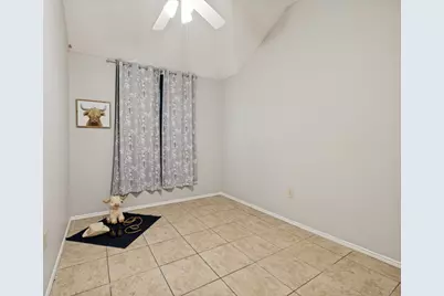 3605 Royal Valley Road, Grand Prairie, TX 75052 - Photo 12