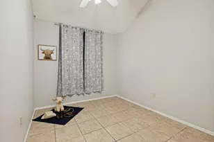 3605 Royal Valley Rd, Grand Prairie, TX 75052 - Photo 12
