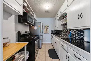 3808 Maple Ave, Waco, TX 76707 - Photo 6