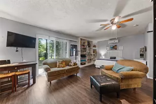 3808 Maple Ave, Waco, TX 76707 - Photo 10