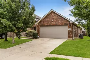 2828 Houston Wood Dr, Fort Worth, TX 76244 - Photo 4