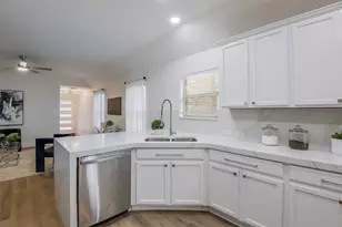 2828 Houston Wood Dr, Fort Worth, TX 76244 - Photo 12