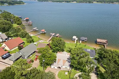 140 Pin Oak Drive, Mabank, TX 75156 - Photo 2