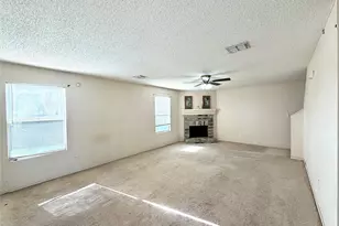 1257 Regal Dr, Garland, TX 75040 - Photo 6