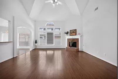 7708 Buccaneer Circle, Arlington, TX 76016 - Photo 6