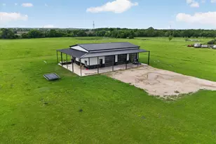 9082 Wolfe Run, Ponder, TX 76259 - Photo 30