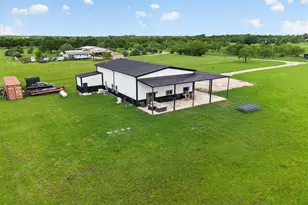 9082 Wolfe Run, Ponder, TX 76259 - Photo 34