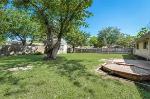 901 Hudson Dr, Garland, TX 75043 - Photo 18
