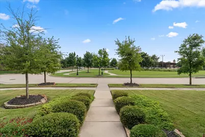13777 Fieldcrest Road, Frisco, TX 75035 - Photo 2