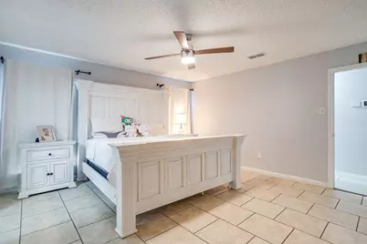 2421 Parkside Drive, Grand Prairie, TX 75052 - Photo 30