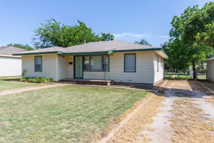 765 E N 12th St, Abilene, TX 79601 - Photo 2