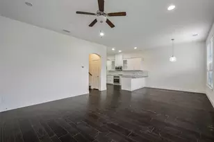 4683 Rhett Ln, Carrollton, TX 75010 - Photo 6