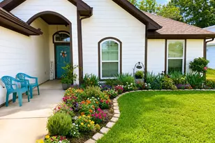 426 Oak Leaf Trail, East Tawakoni, TX 75472 - Photo 2