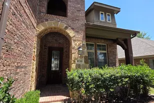 11516 Round Leaf Dr, Fort Worth, TX 76244 - Photo 2