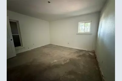 1013 Rockmoor Drive, Edgecliff Village, TX 76134 - Photo 18