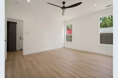 98 San Jacinto Street, Terrell, TX 75160 - Photo 12
