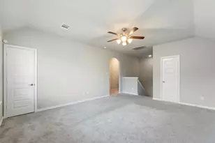 2634 Askern Ct, Grand Prairie, TX 75052 - Photo 16