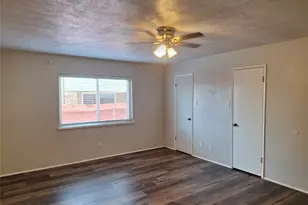 10238 White Elm Rd, Dallas, TX 75243 - Photo 14