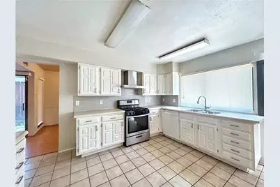 10238 White Elm Road, Dallas, TX 75243 - Photo 10